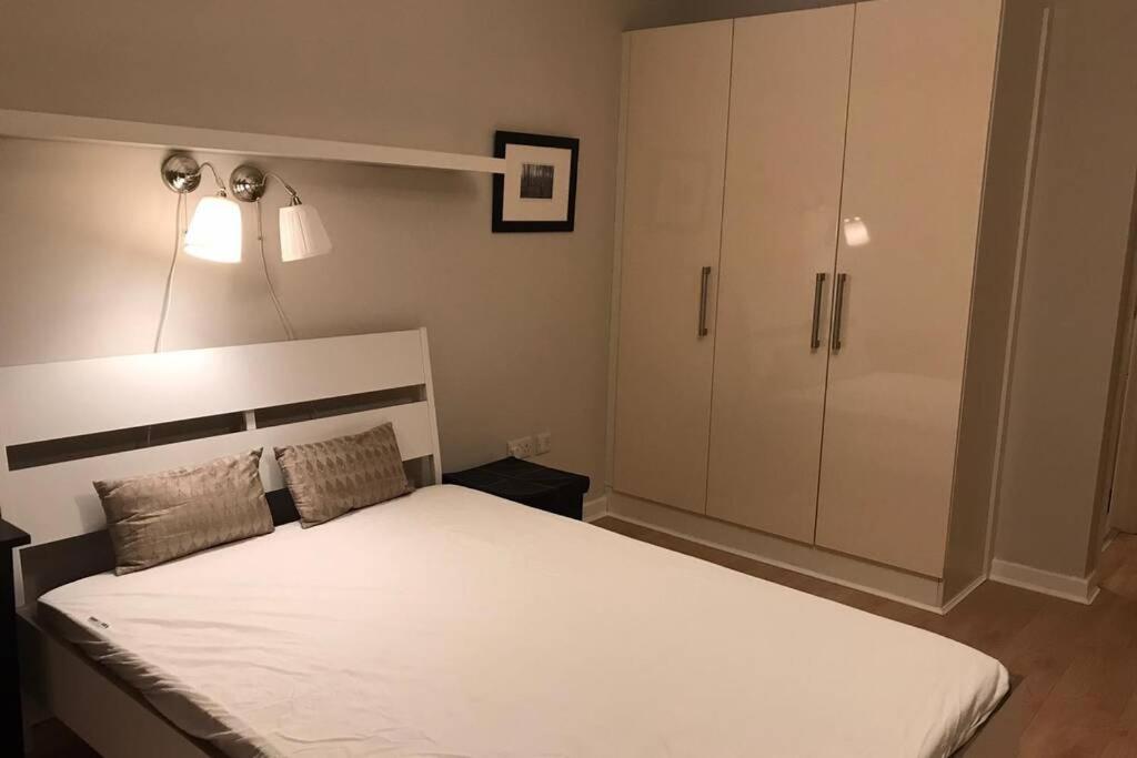 2 Bedroom Spacious And New City Centre Apartment Dublin Eksteriør billede